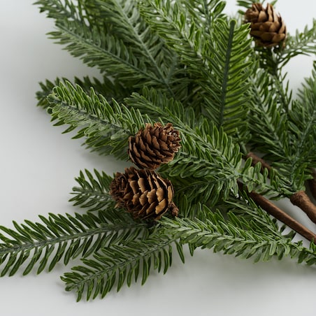 Bukiet Julgran z motywem roślinnym