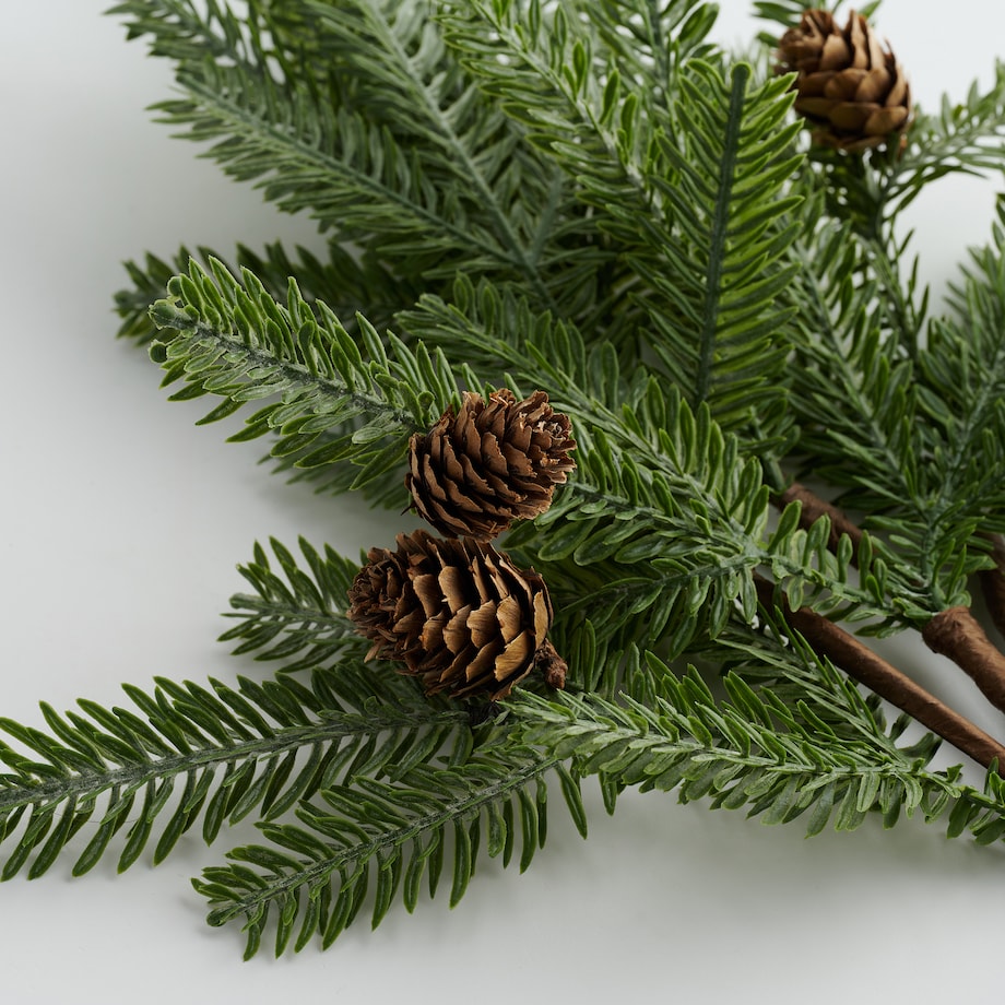 Bukiet Julgran z motywem roślinnym