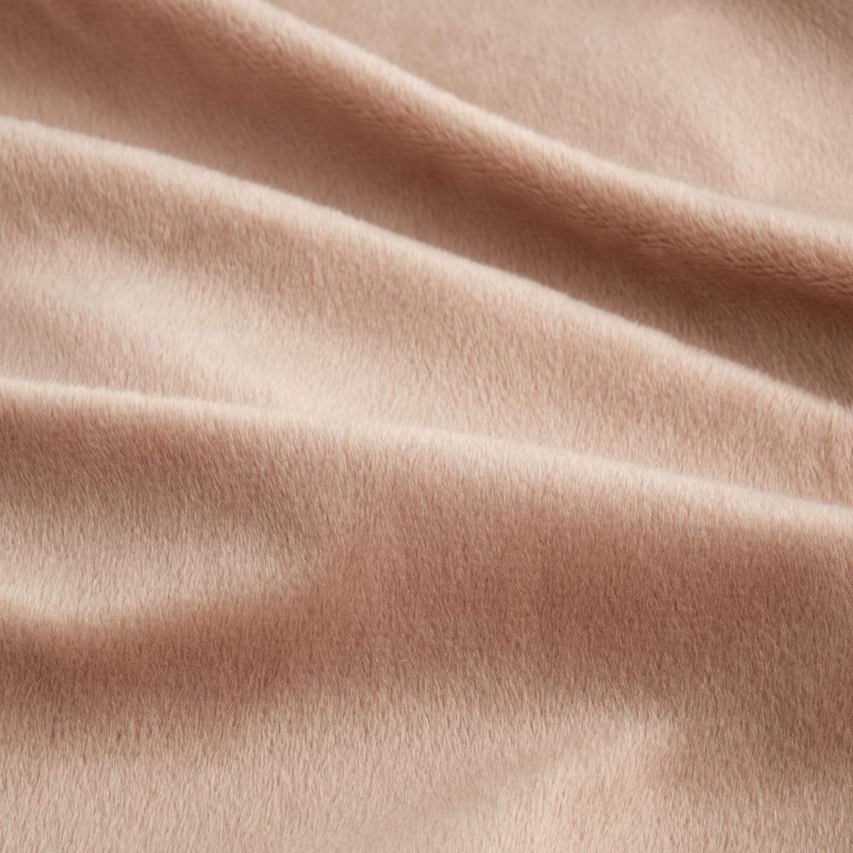 Jednokolorowa futrzana narzuta na łóżko Paranosi 180x200 cm