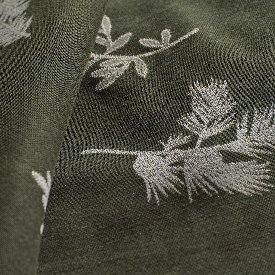 Obrus Żakardowy Novie 130x180 cm z motywem choinki