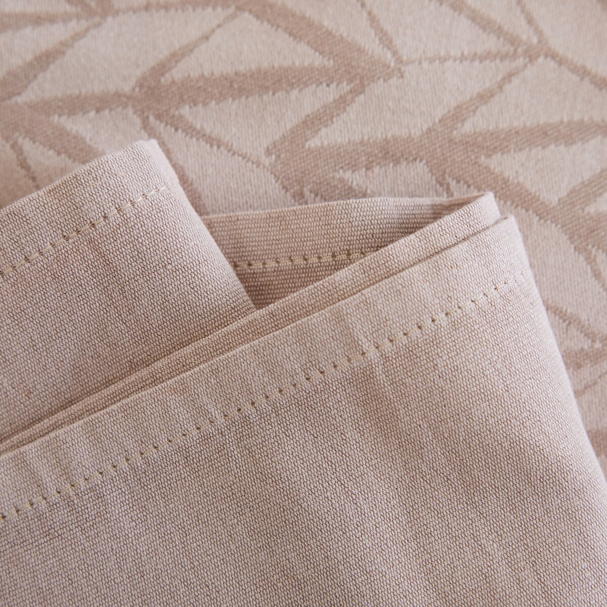 Obrus Z Lnem Bafe 145x220 cm