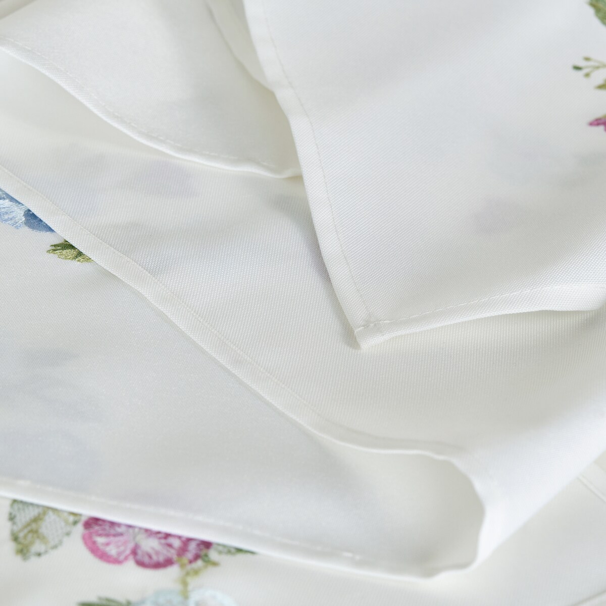 Bieżnik Haftowany Pansisa 35x174 cm z motywem kwiatowym