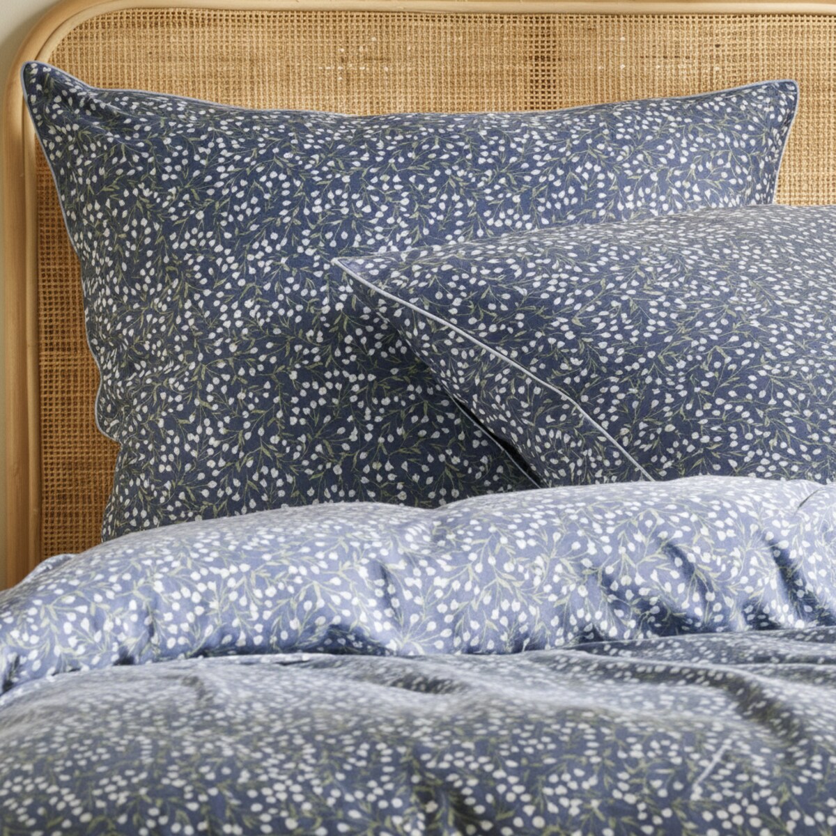 Pościel z bawełny satynowej Crisenta 200x220 cm z motywem kwiatowym