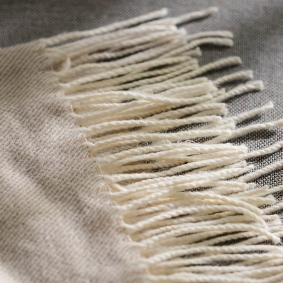 Pled Lekki Tkany z Frędzlami Lomani 150x200 cm