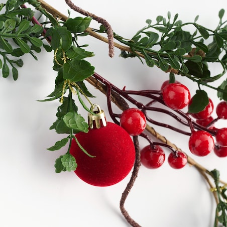 Girlanda Solme z motywem roślinnym