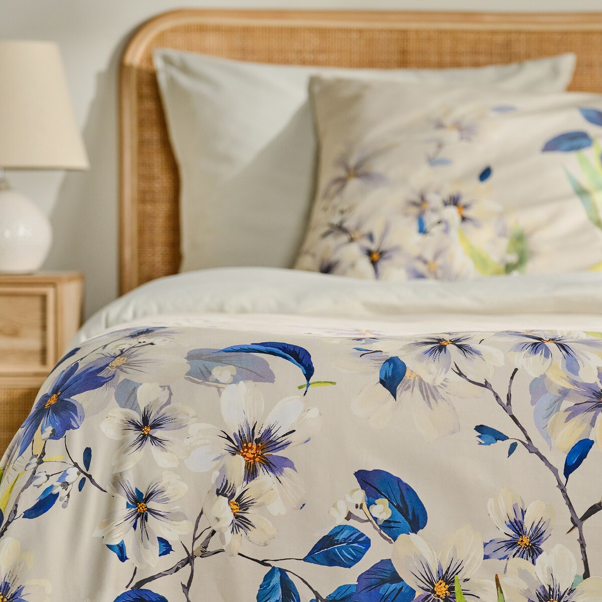 Pościel z bawełny satynowej Larra 160x200 cm z motywem postaci