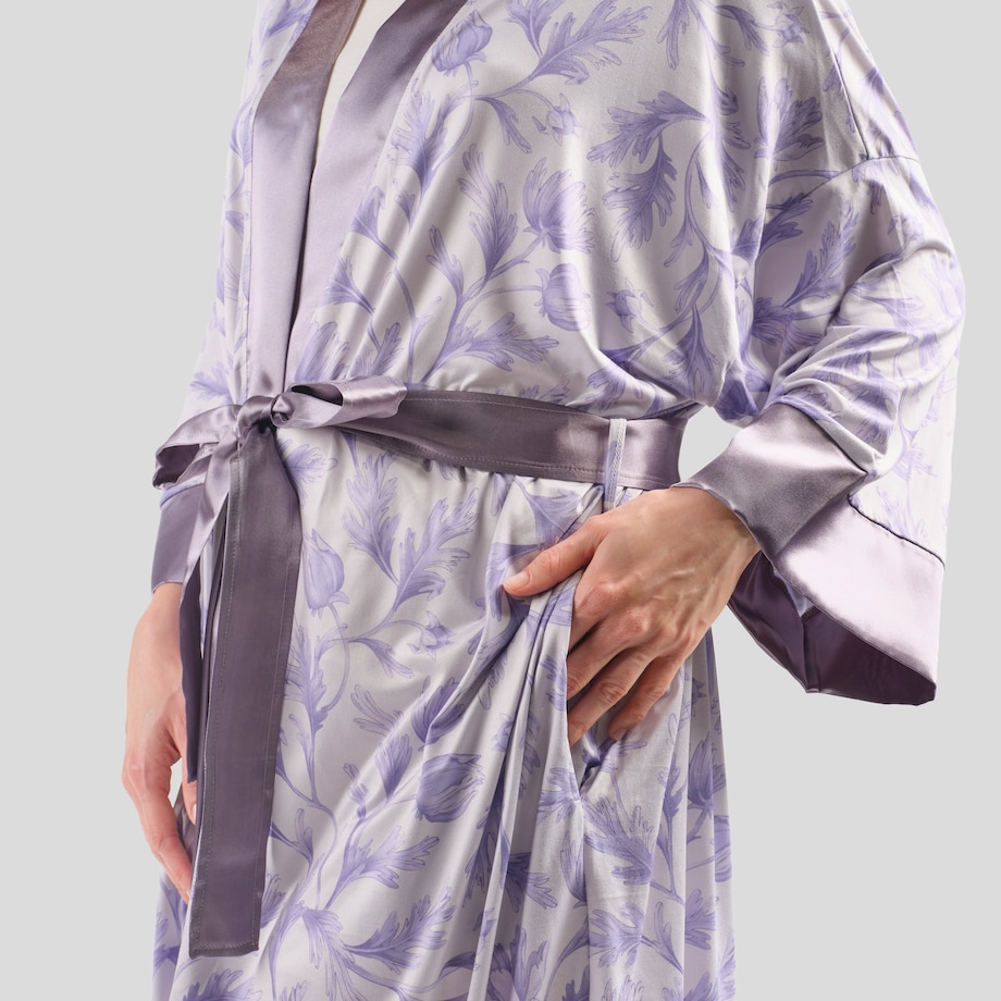 Szlafrok Amantello z motywem kwiatowym