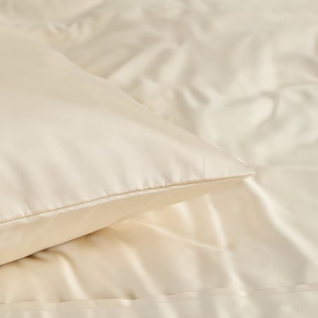 Pościel ze zdobieniem haftowanym Jasme 160x200 cm z motywem roślinnym