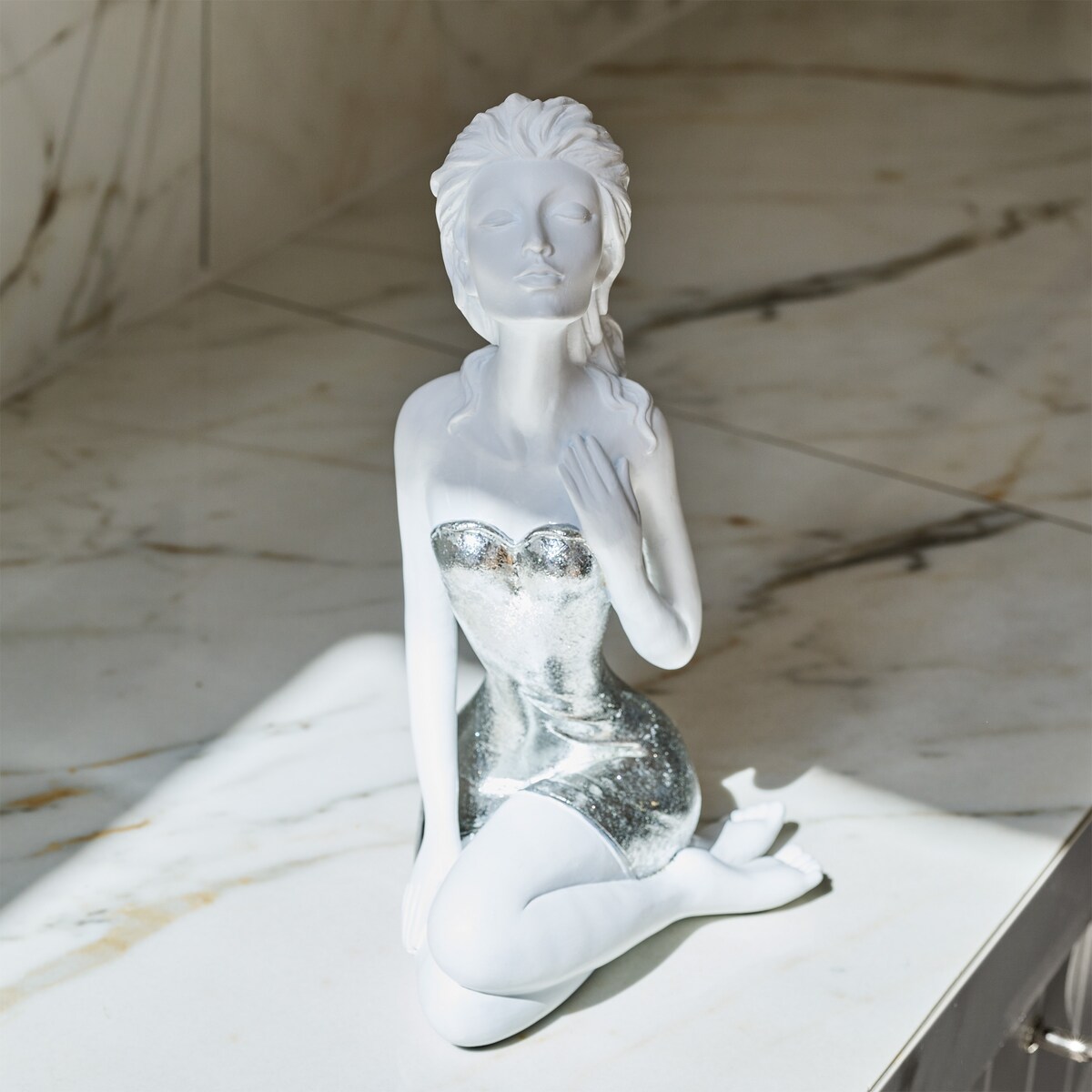 Figurka Dahlia z motywem postaci