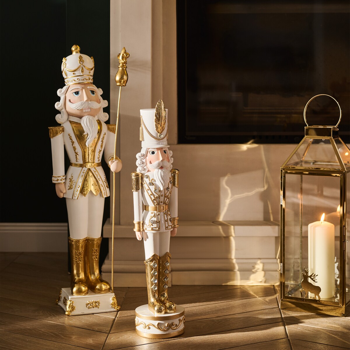 Figurka Crunchy z motywem dziadka do orzechów