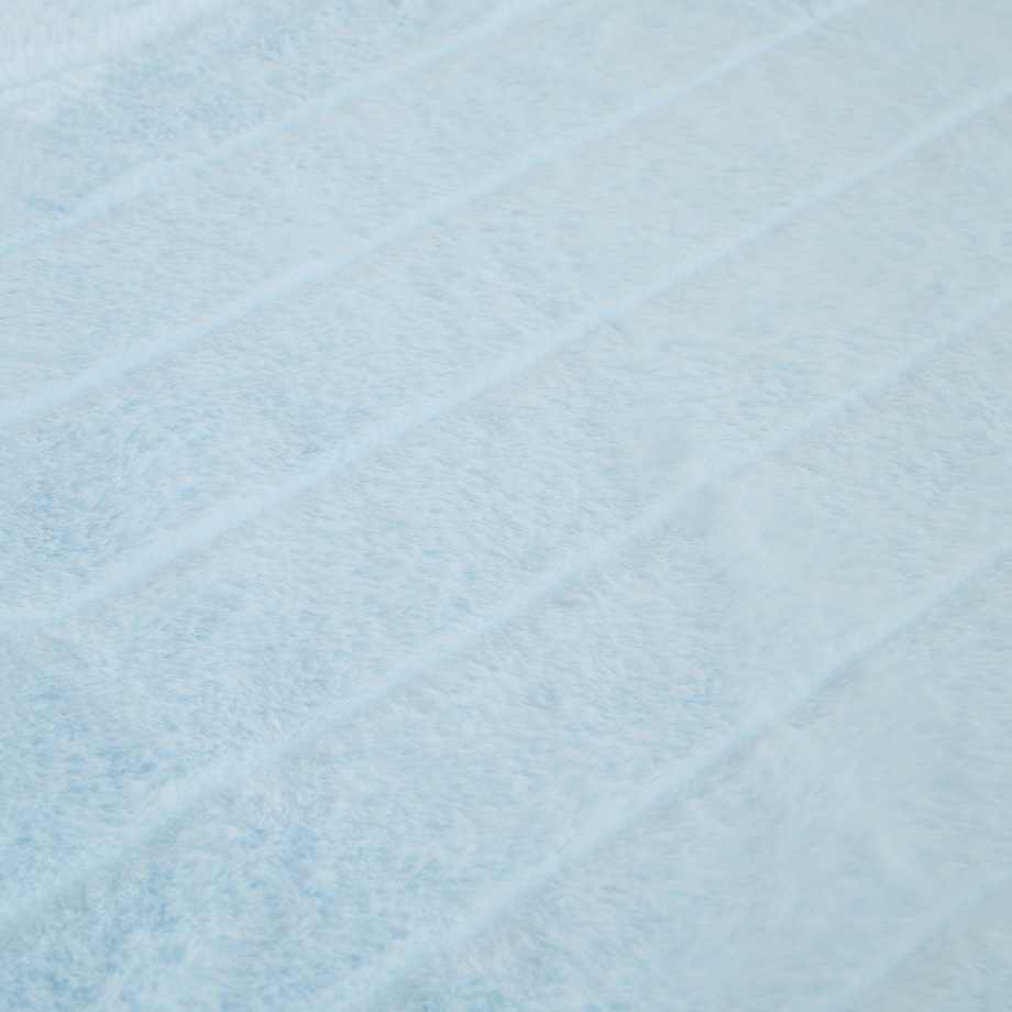 Jednokolorowa futrzana narzuta na łóżko Classolo 180x200 cm