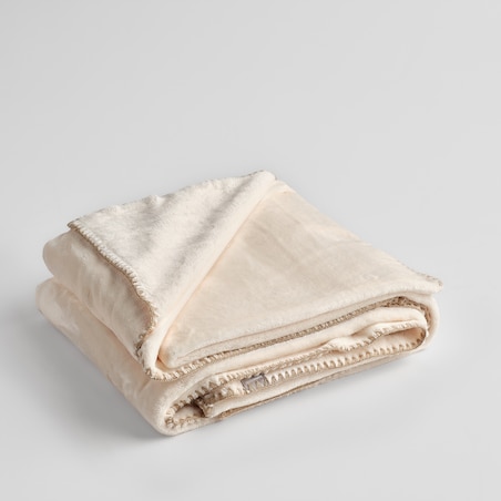 Jednokolorowy koc z wiskozą Maresa 150x200 cm