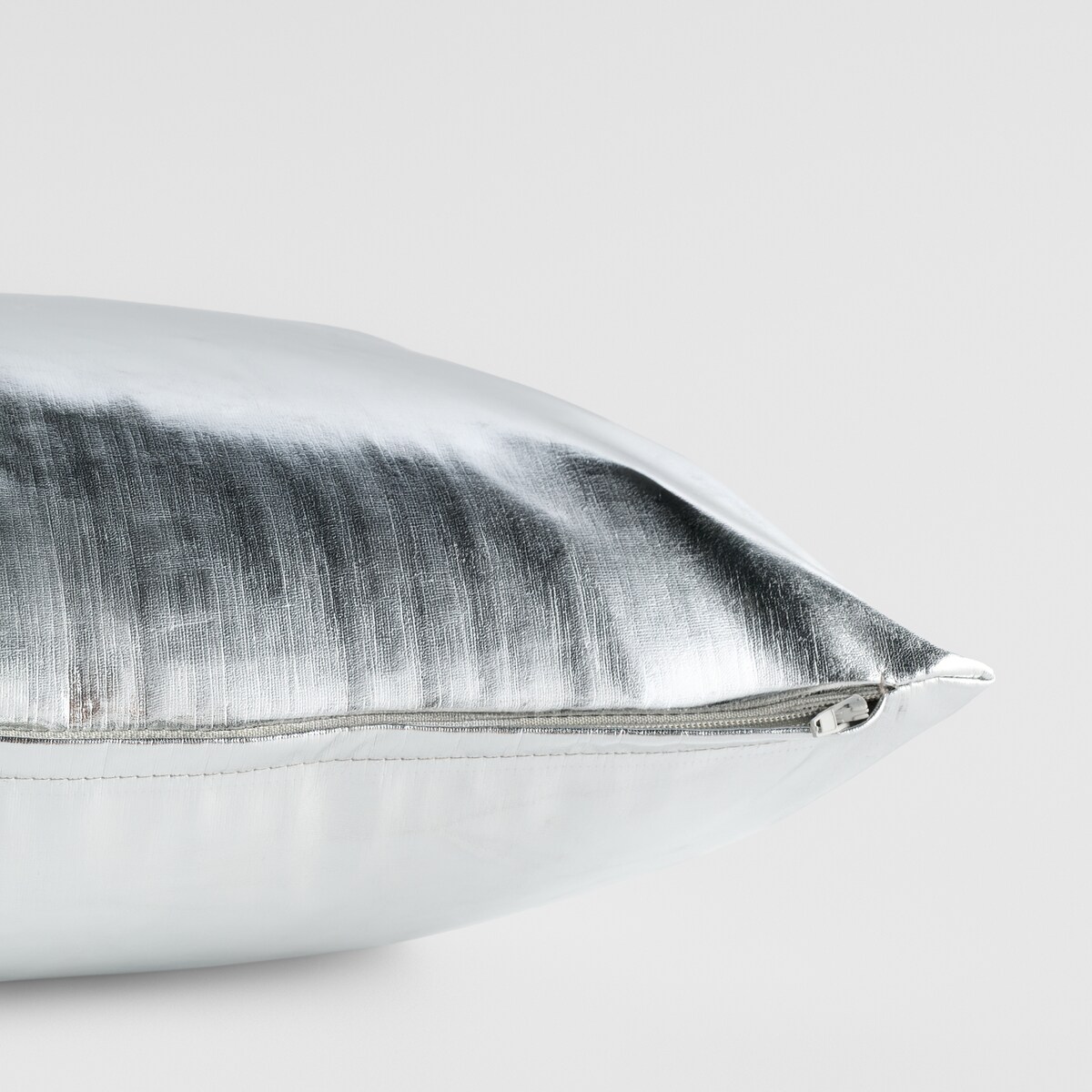 Poszewka dekoracyjna Perloni 43x43 cm