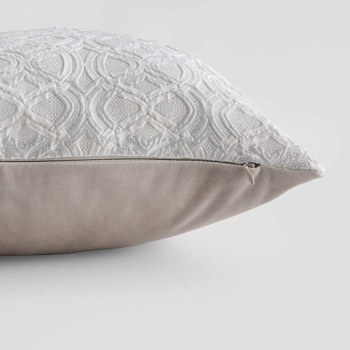 Poszewka Żakardowa Eleganco 45x45 cm z motywem arabeski