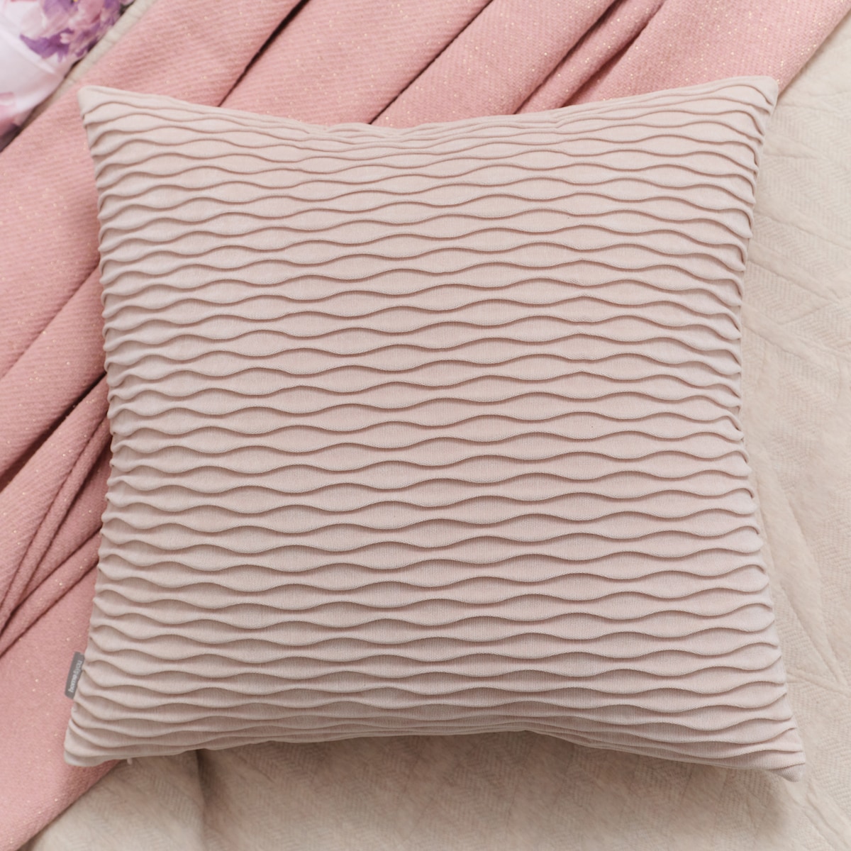 Poszewka Salma 45x45 cm z motywem geometrycznym