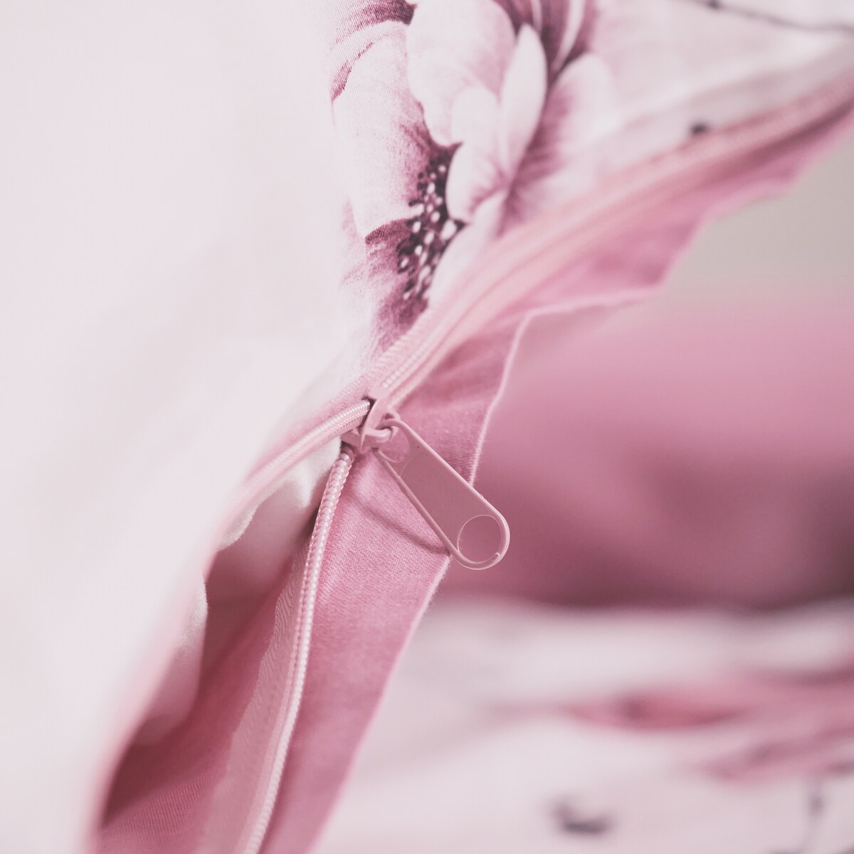 Pościel z bawełny satynowej Mave 200x220 cm z motywem kwiatowym