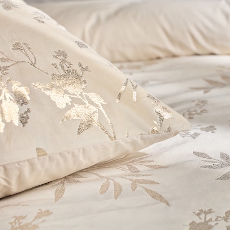 Pościel welwetowa ze złotym nadrukiem Pansema 200x220 cm z motywem postaci