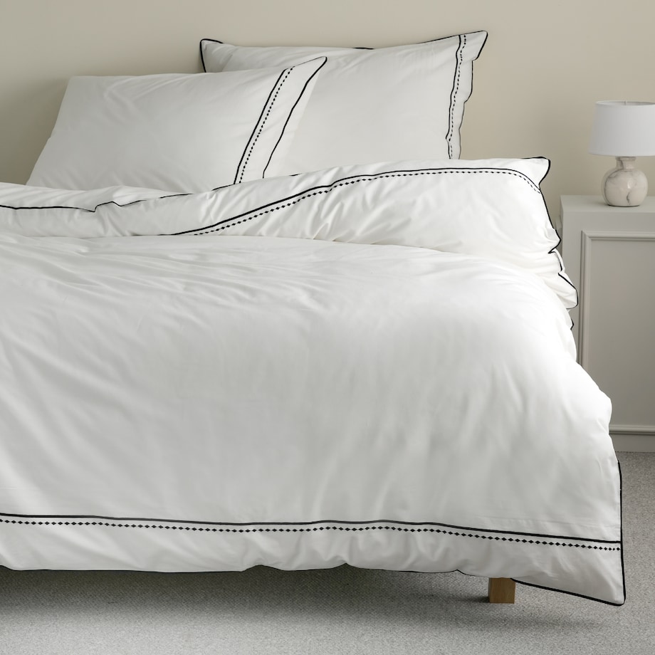 Pościel Haftowana Zibu 200x220 cm