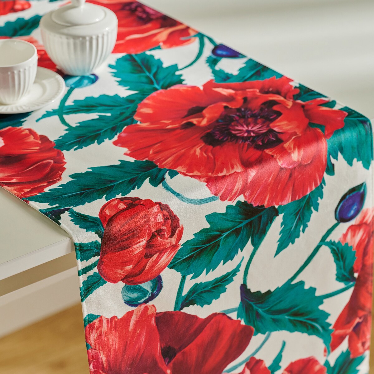 Bieżnik z nadrukiem Casinos 40x180 cm z motywem kwiatowym