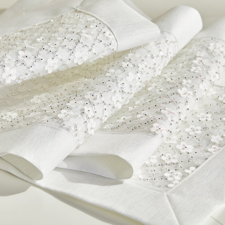 Bieżnik Blossia 35x180 cm z wzorem kwiatowym