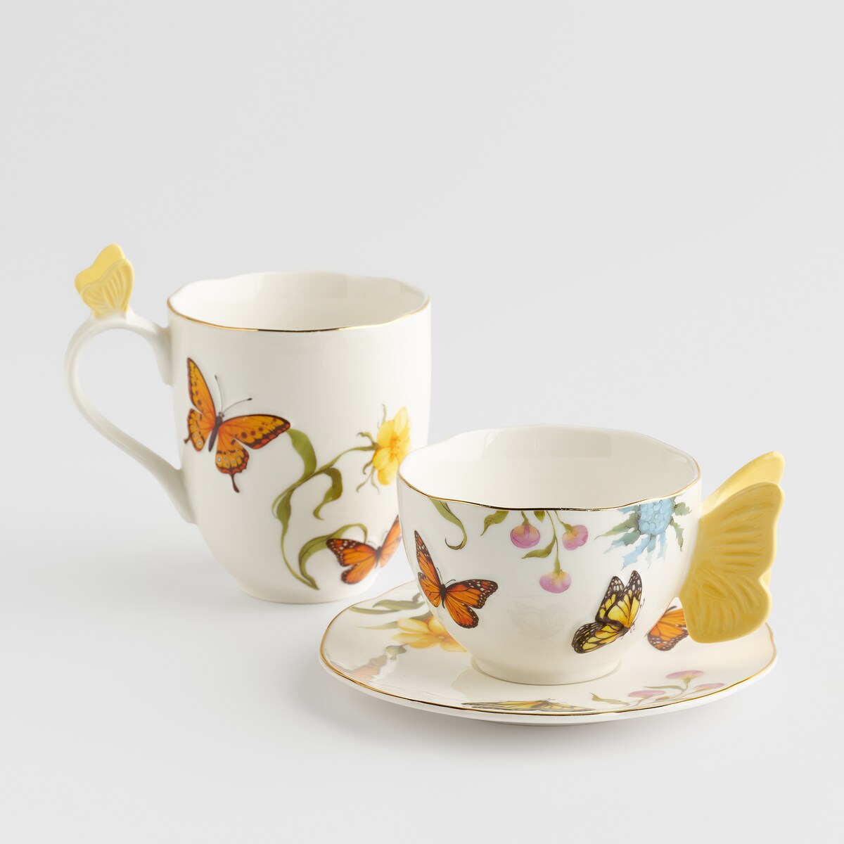 Filiżanka ze spodkiem w motyle Dealan