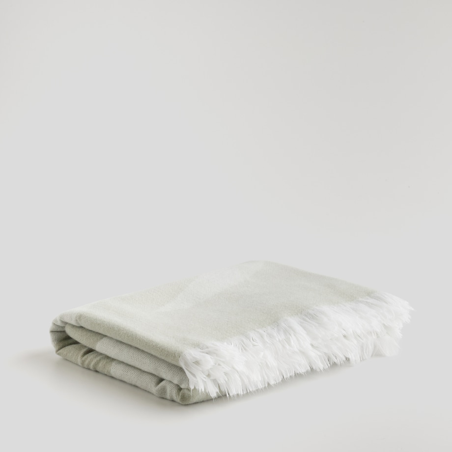 Koc Nica 130x170 cm z motywem liściastym