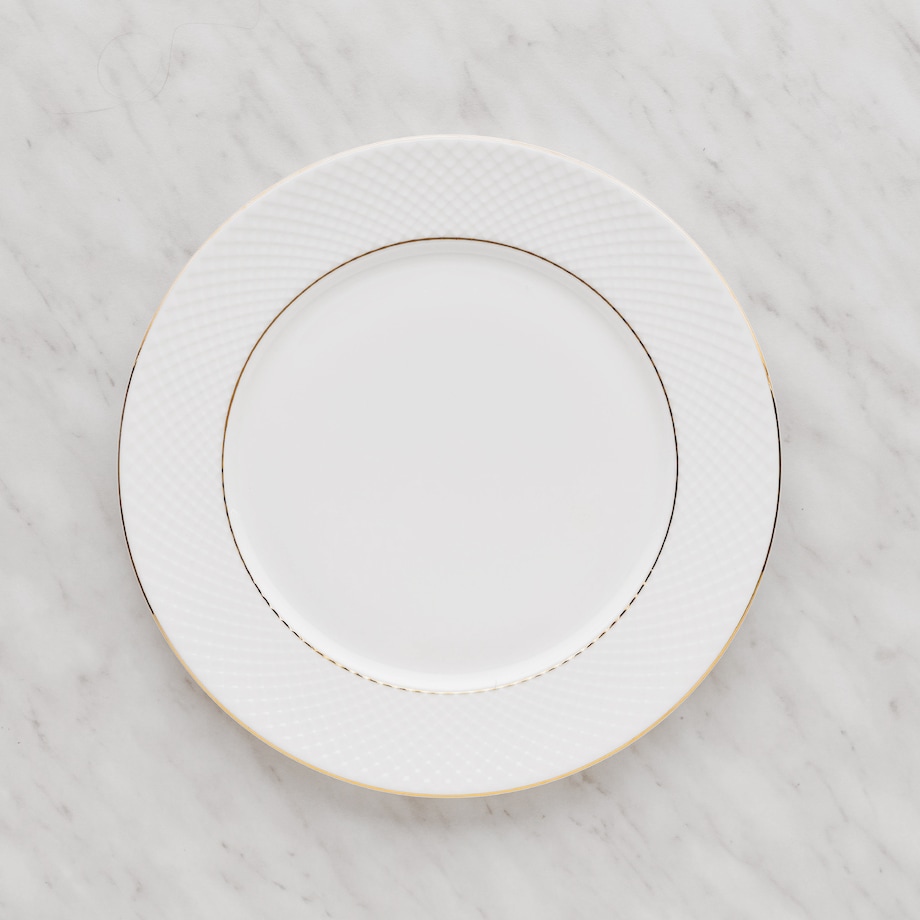 Elegancki Talerzyk z Porcelany Kostnej Eleni z motywem geometrycznym