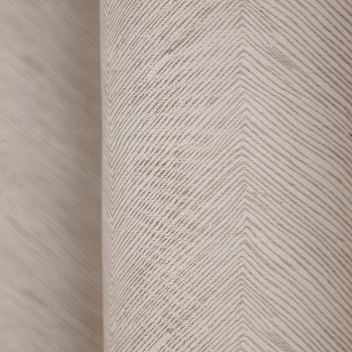 Zasłona Żakardowa Tunso 140x250 cm z wzorem geometrycznym