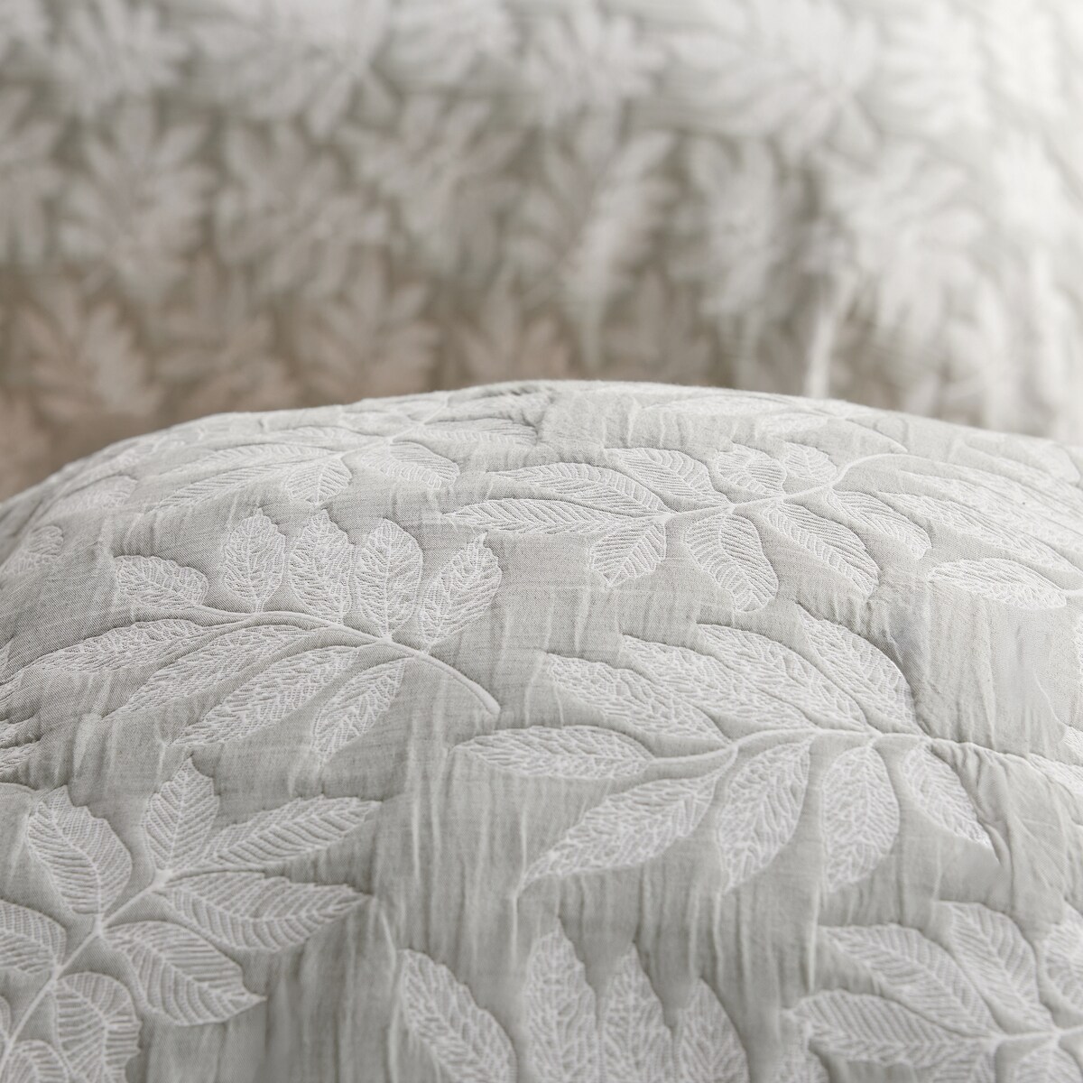 Wzorzysta żakardowa narzuta na łóżko Lelafina 200x220 cm