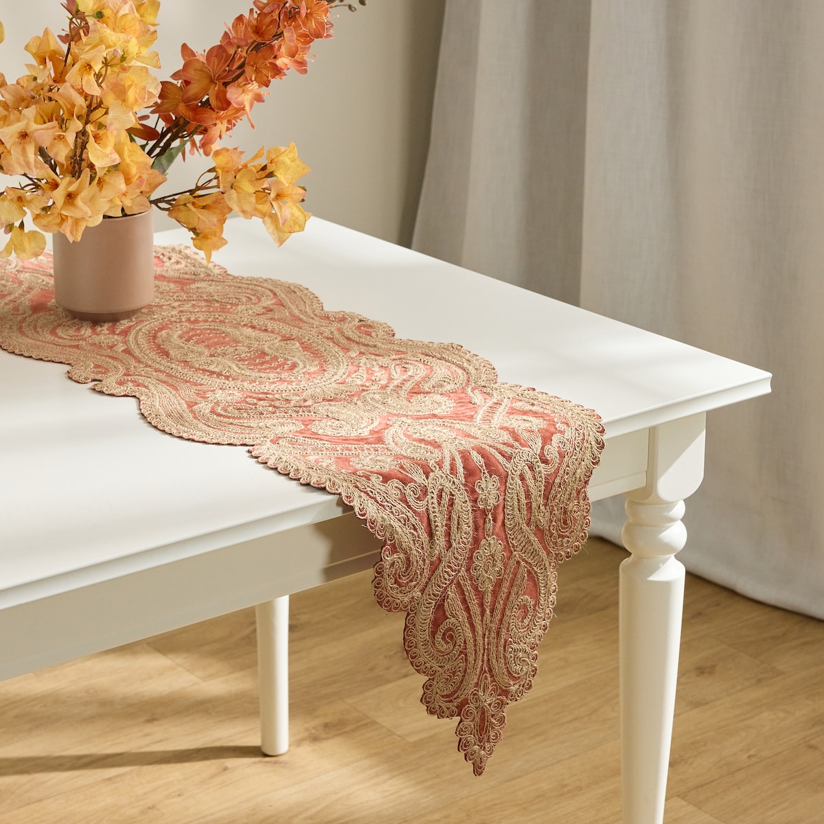 Bieżnik Haftowany Jutini 38x145 cm