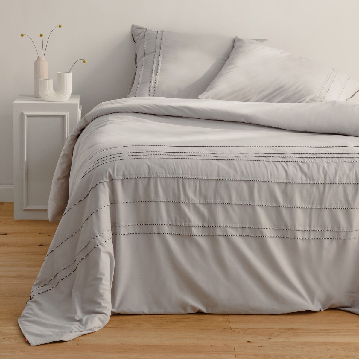 Pościel Haftowana Freias 160x200 cm