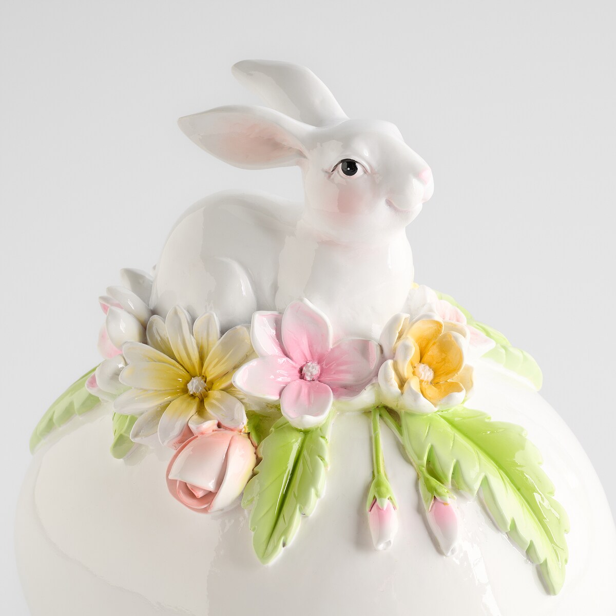 Figurka Eglina z motywem jajka