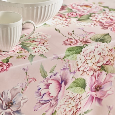 Obrus z nadrukiem Tensianis 150x220 cm z motywem kwiatowym