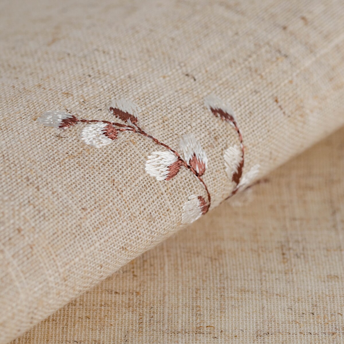 Obrus Haryn 130x174 cm