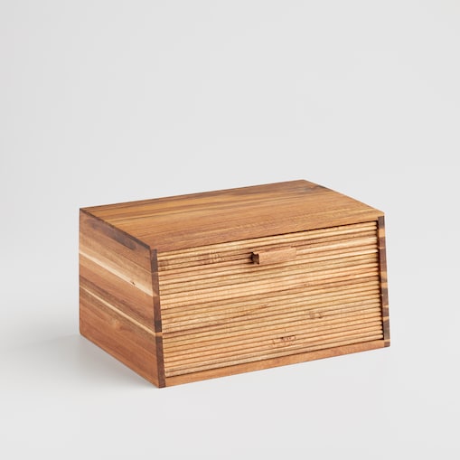 drewniany chlebak z drewna akacjowego cottago