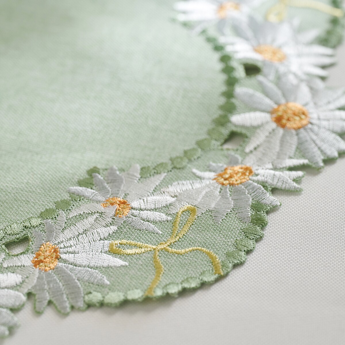 Serwetka Mintsy z motywem kwiatowym