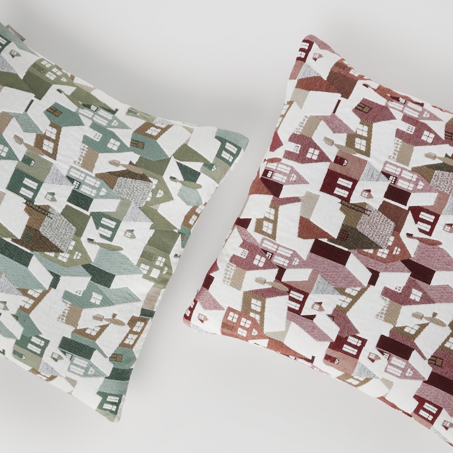 Poszewka Żakardowa Tromoso 45x45 cm z motywem domku
