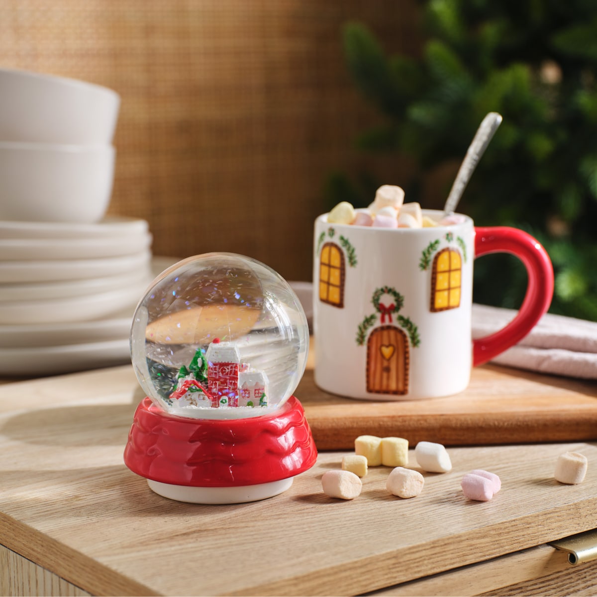 Kubek Z Dodatkiem Snowball z motywem domku