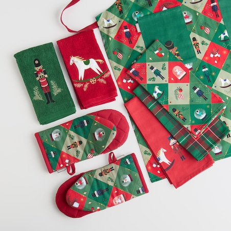 Fartuch Nutpatcher 70x85 cm z motywem dziadka do orzechów