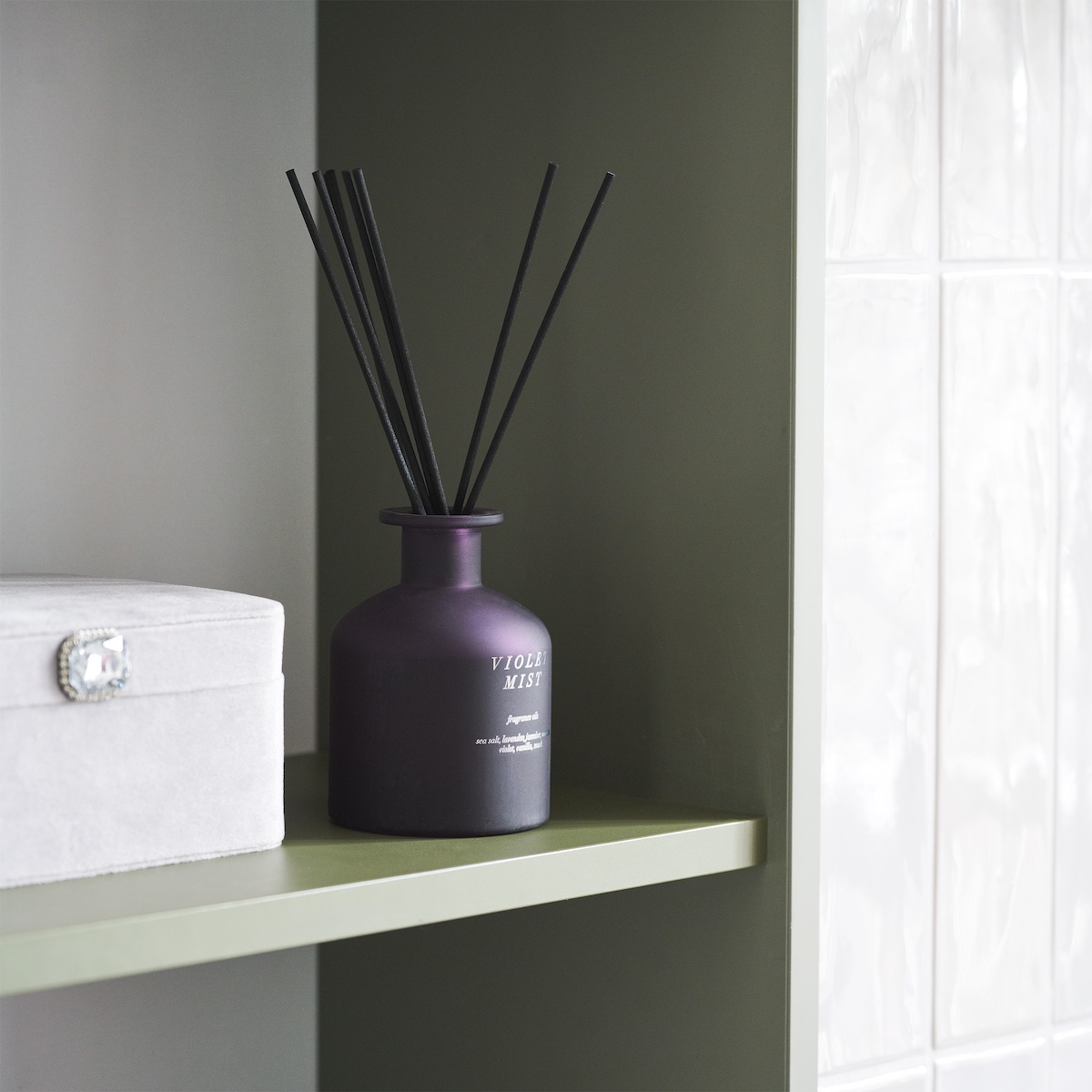 Odświeżacz Powietrza Verise z motywem kwiatowym