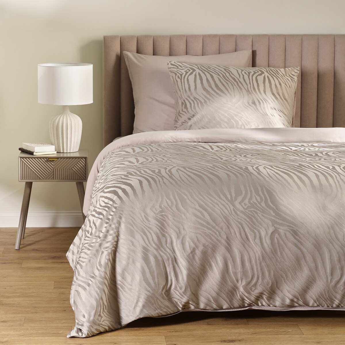 Pościel Żakardowa Trankila 160x200 cm z motywem zwierzęcym