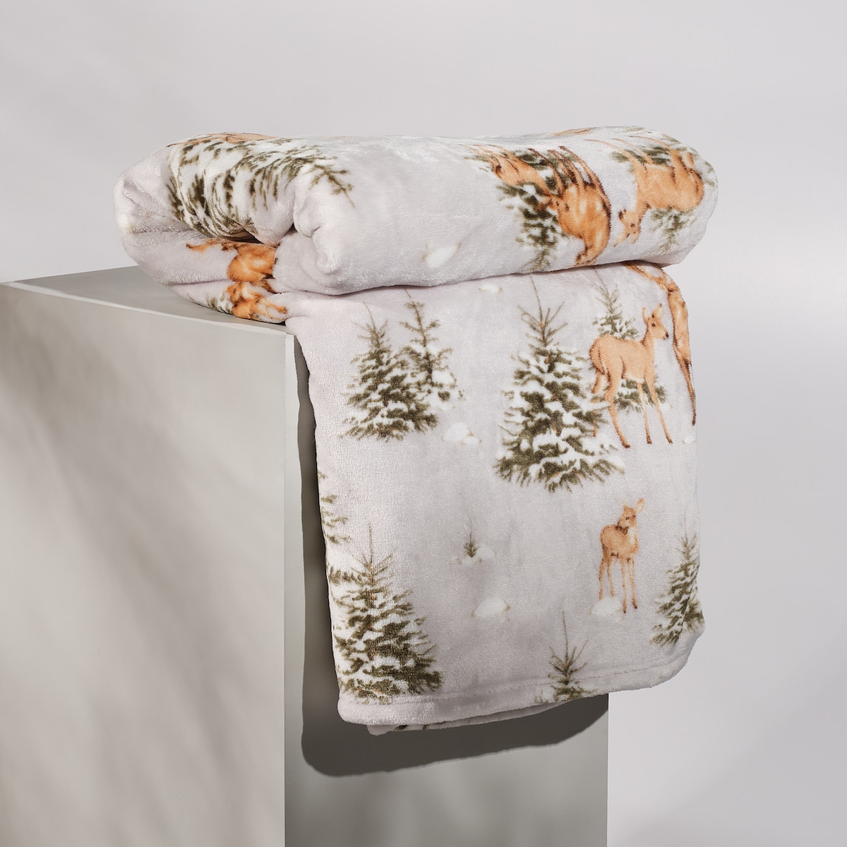 Drukowany koc Hivros 150x200 cm z motywem choinki