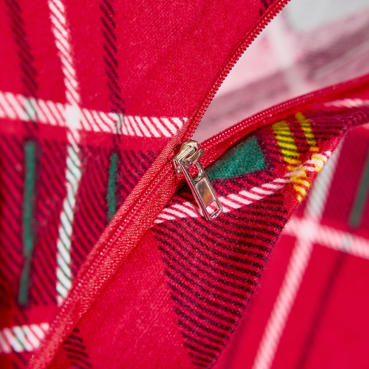 Komplet pościeli flanelowej Kreksito 200x220 cm z 2 poszewkami 70x80