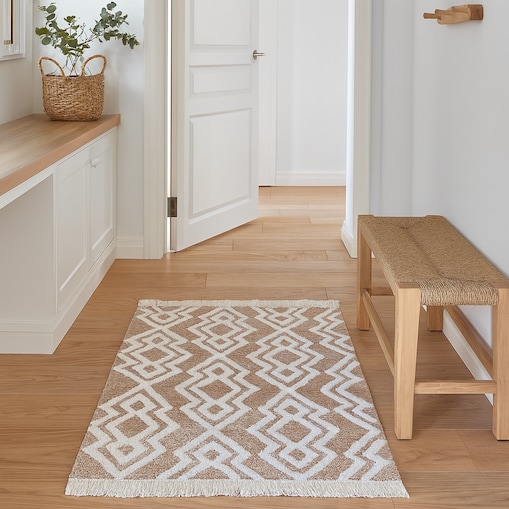 Dywan Nesna 120x180 cm z wzorem geometrycznym