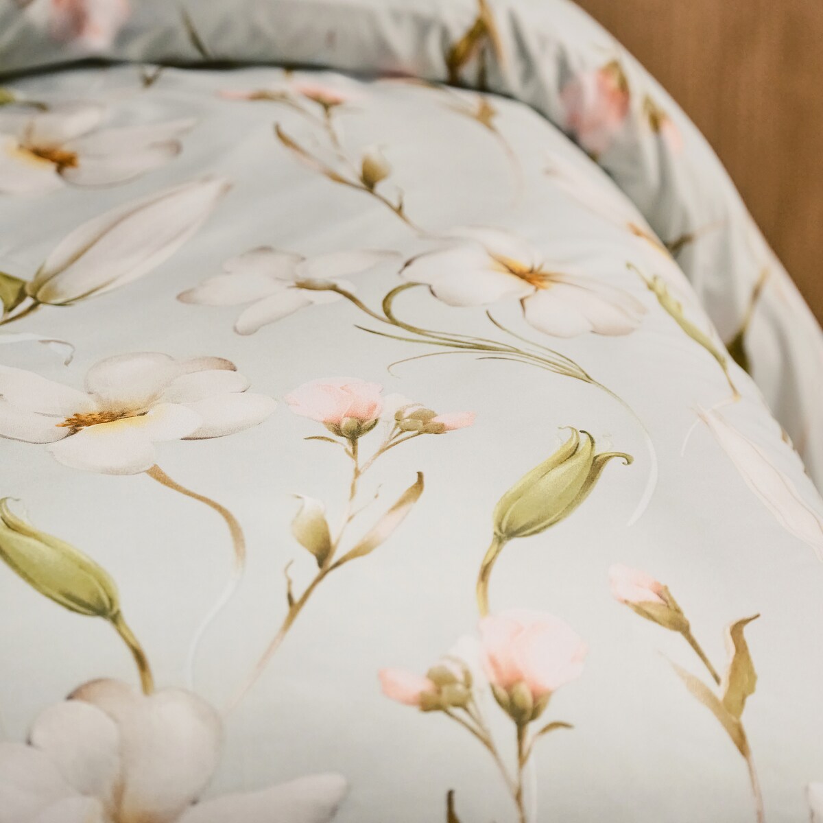 Pościel Z Mikrofibry Burlatus 200x220 cm z motywem kwiatowym