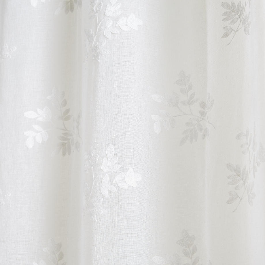Firana Sirco 140x250 cm z wzorem kwiatowym