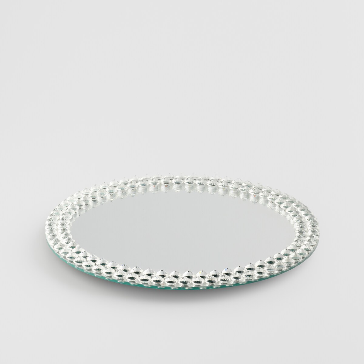 Patera obrotowa Milla z motywem geometrycznym