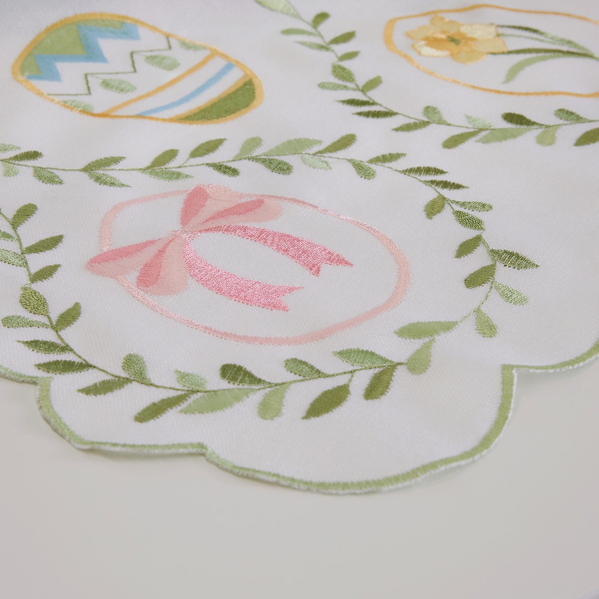 Bieżnik Haftowany Pisani 35x174 cm z motywem jajka