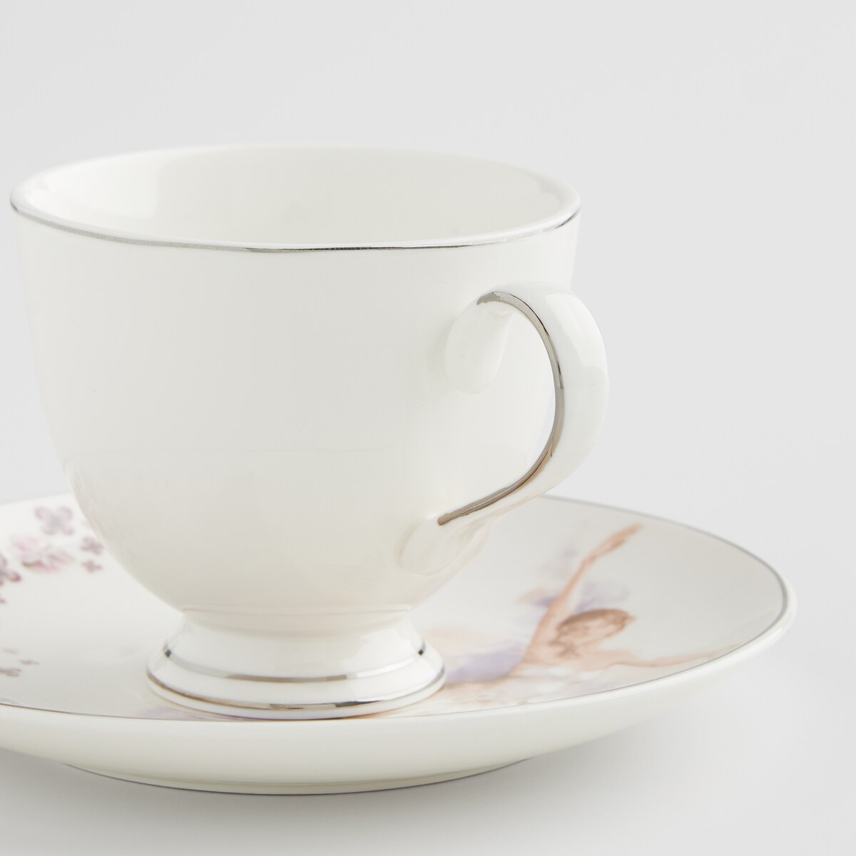 Filiżanka ze spodkiem z baletnicą Natalie