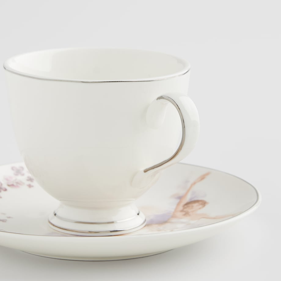 Filiżanka ze spodkiem z baletnicą Natalie